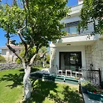 Dalyan Risus Bed and Breakfast