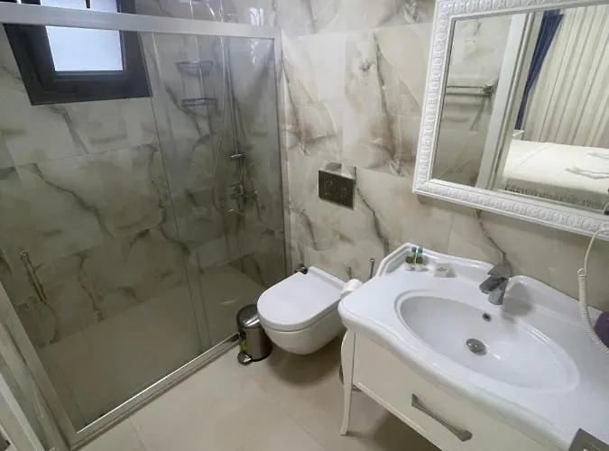 Dalyan Risus Bed & Breakfast 4*