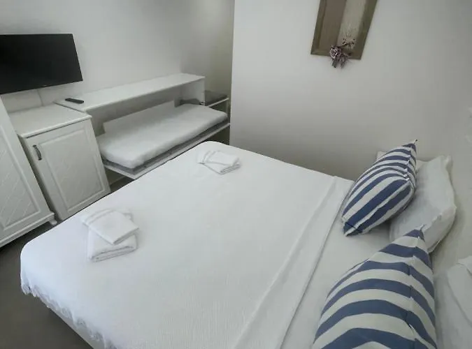 Dalyan Risus Bed & Breakfast 4*