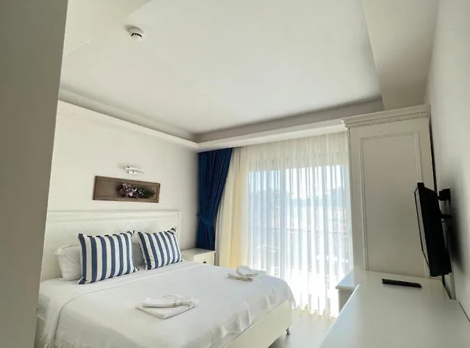 Dalyan Risus 住宿加早餐酒店 4*